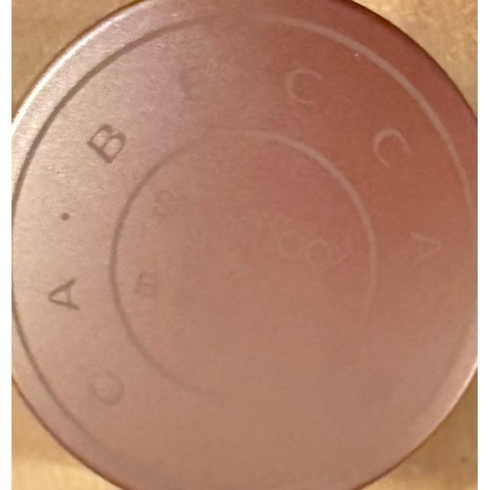 BECCA Under Eye Brightening Corrector Dark .16 oz/4.5g FULL SIZE